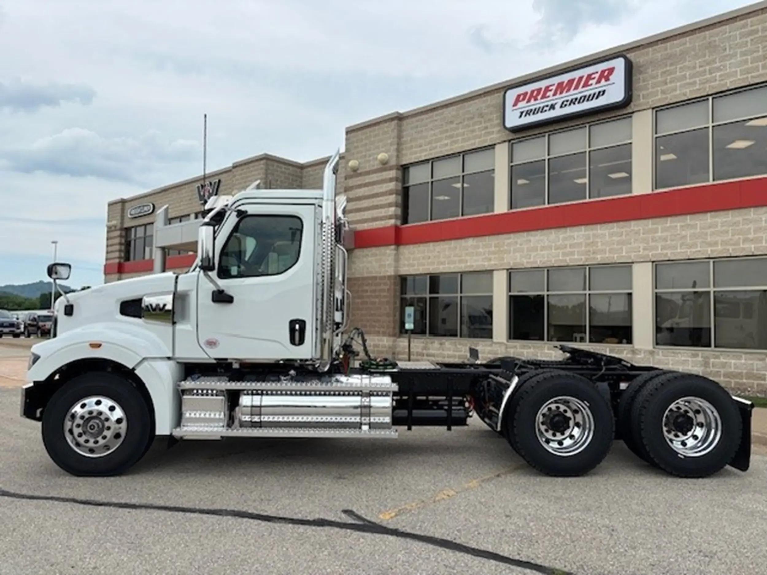 2026 Western Star 49X in La Crosse, WI — photo 8