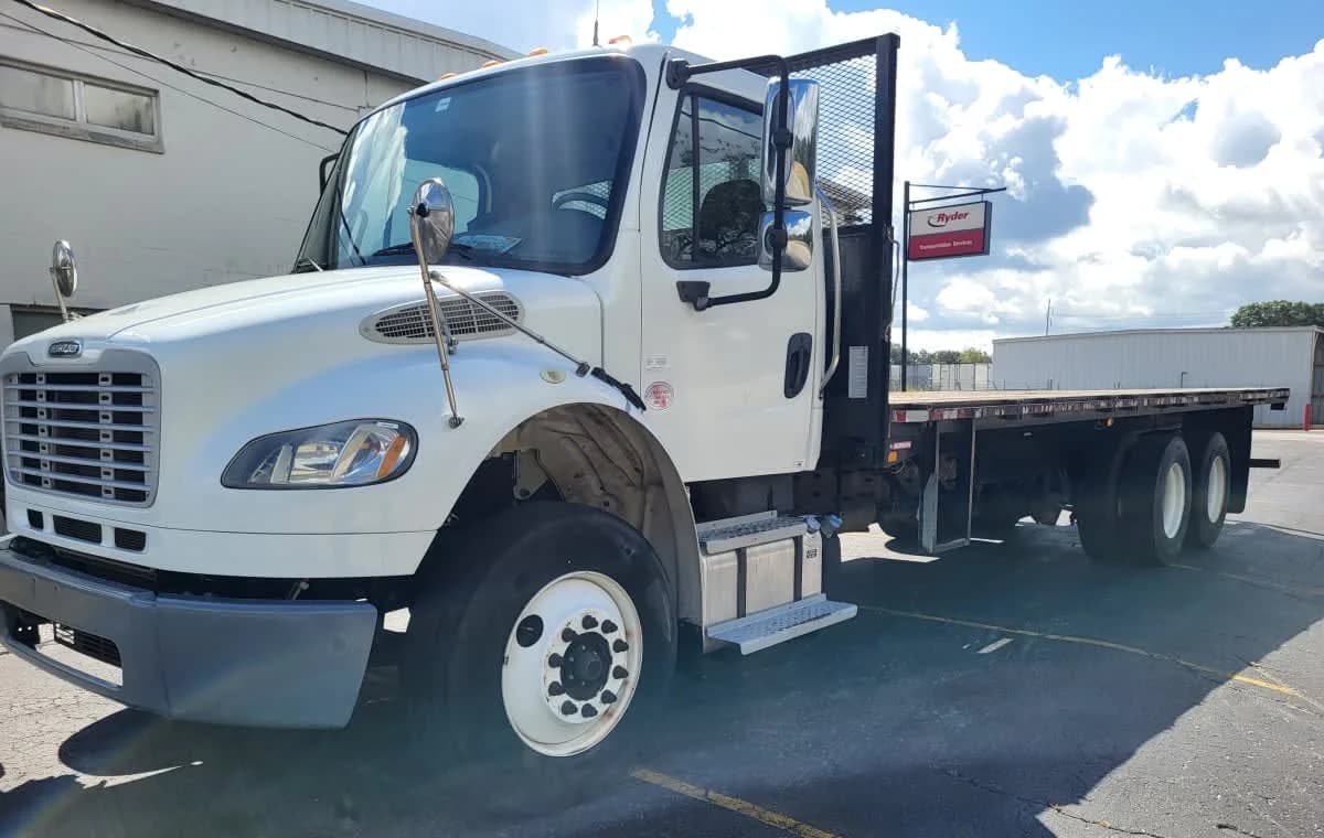 2016 Freightliner M2 106