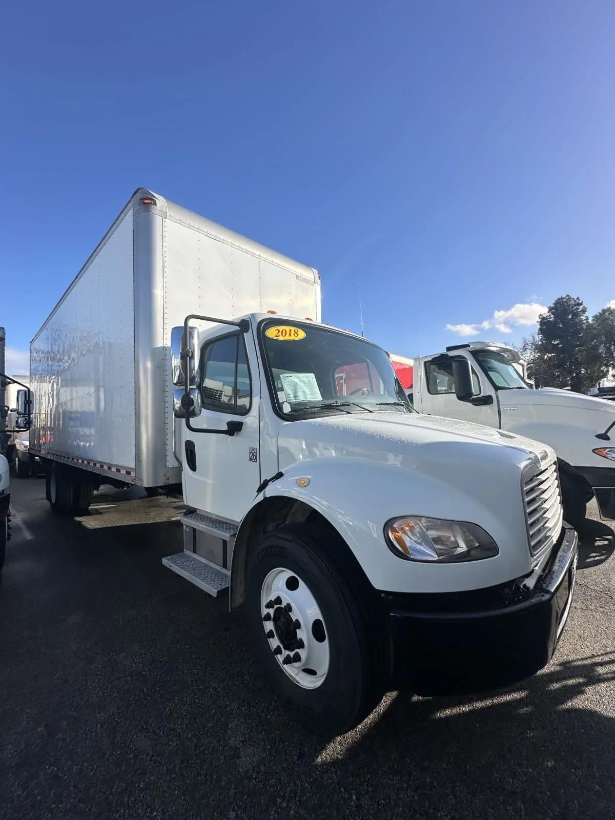 2018 Freightliner M2 106 in Montebello, CA — photo 3