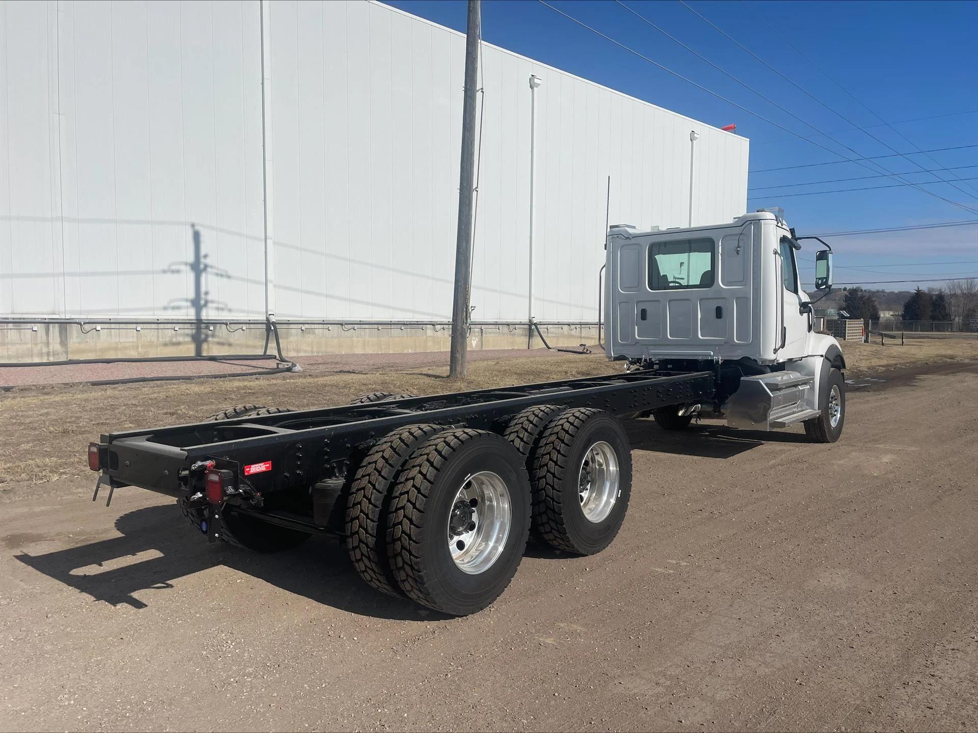 2026 Western Star 49X in Sioux City, IA — photo 5