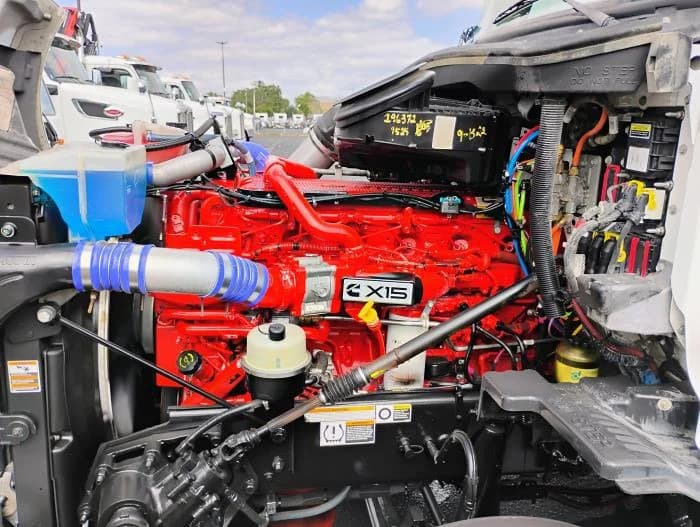 2022 Peterbilt 579 in Tampa, FL — photo 16