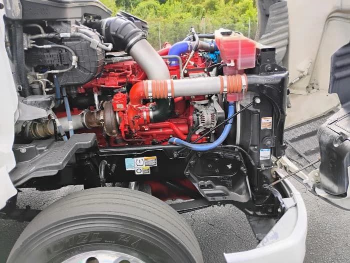 2022 Peterbilt 579 in Tampa, FL — photo 14