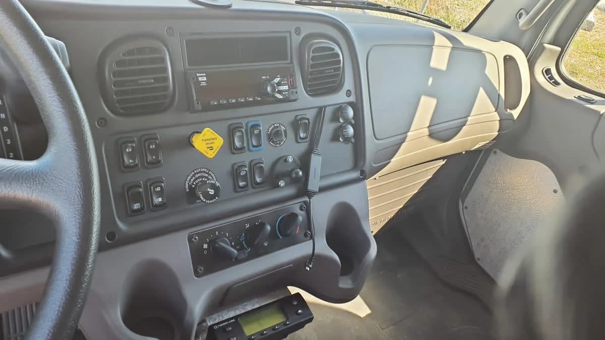 2020 Freightliner M2 106 in Birmingham, AL — photo 15