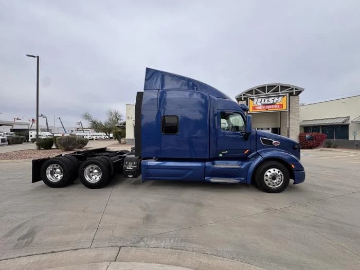 2020 Peterbilt 579 in Phoenix, AZ — photo 7