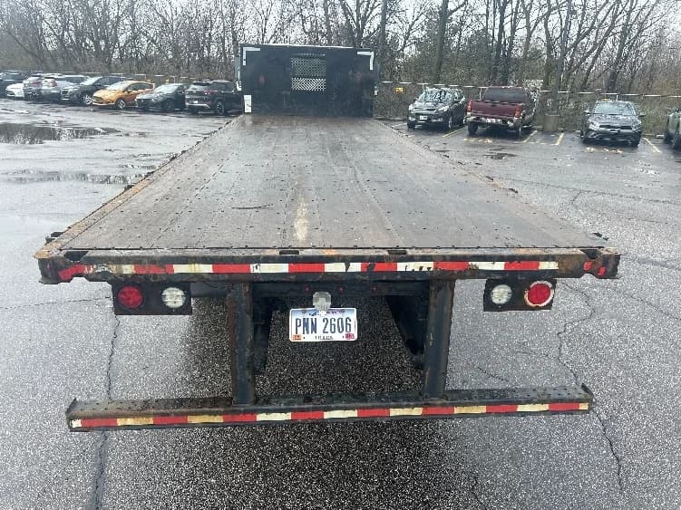 2022 Freightliner M2 106 in Middlefield, OH — photo 8