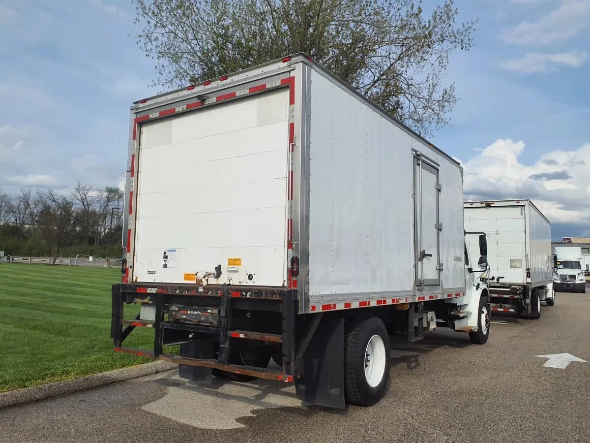 2019 Freightliner M2 106 in O'fallon, MO — photo 4