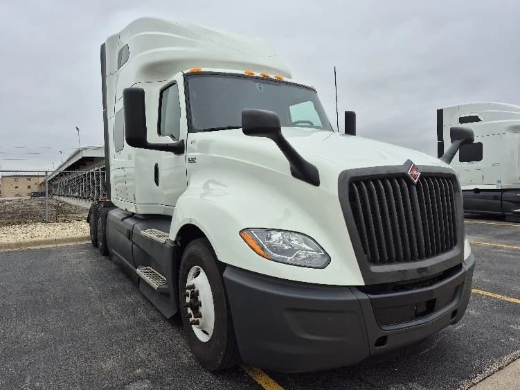 2023 International LT in La Porte, IN