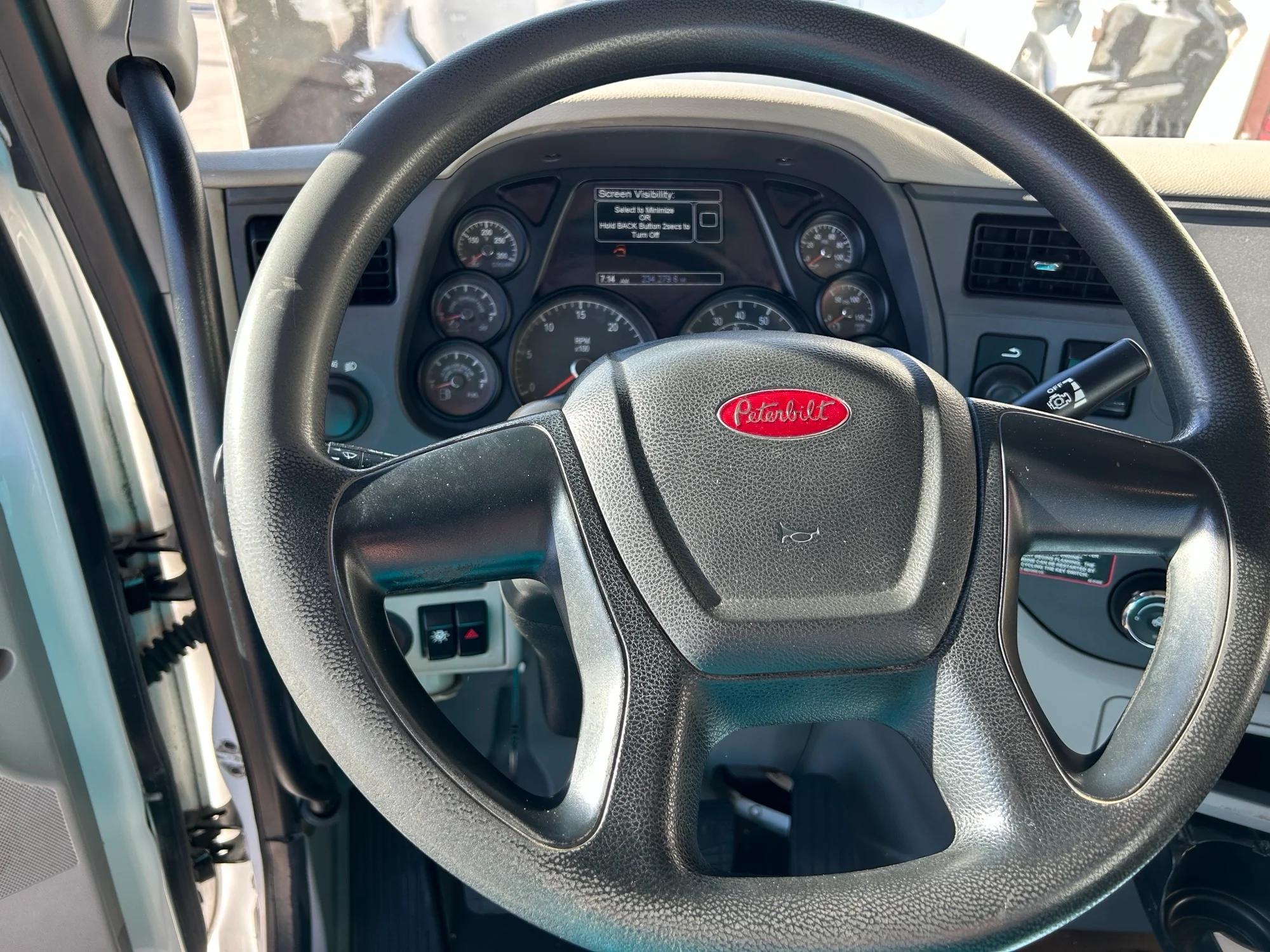 2020 Peterbilt 567 in Joplin, MO — photo 11