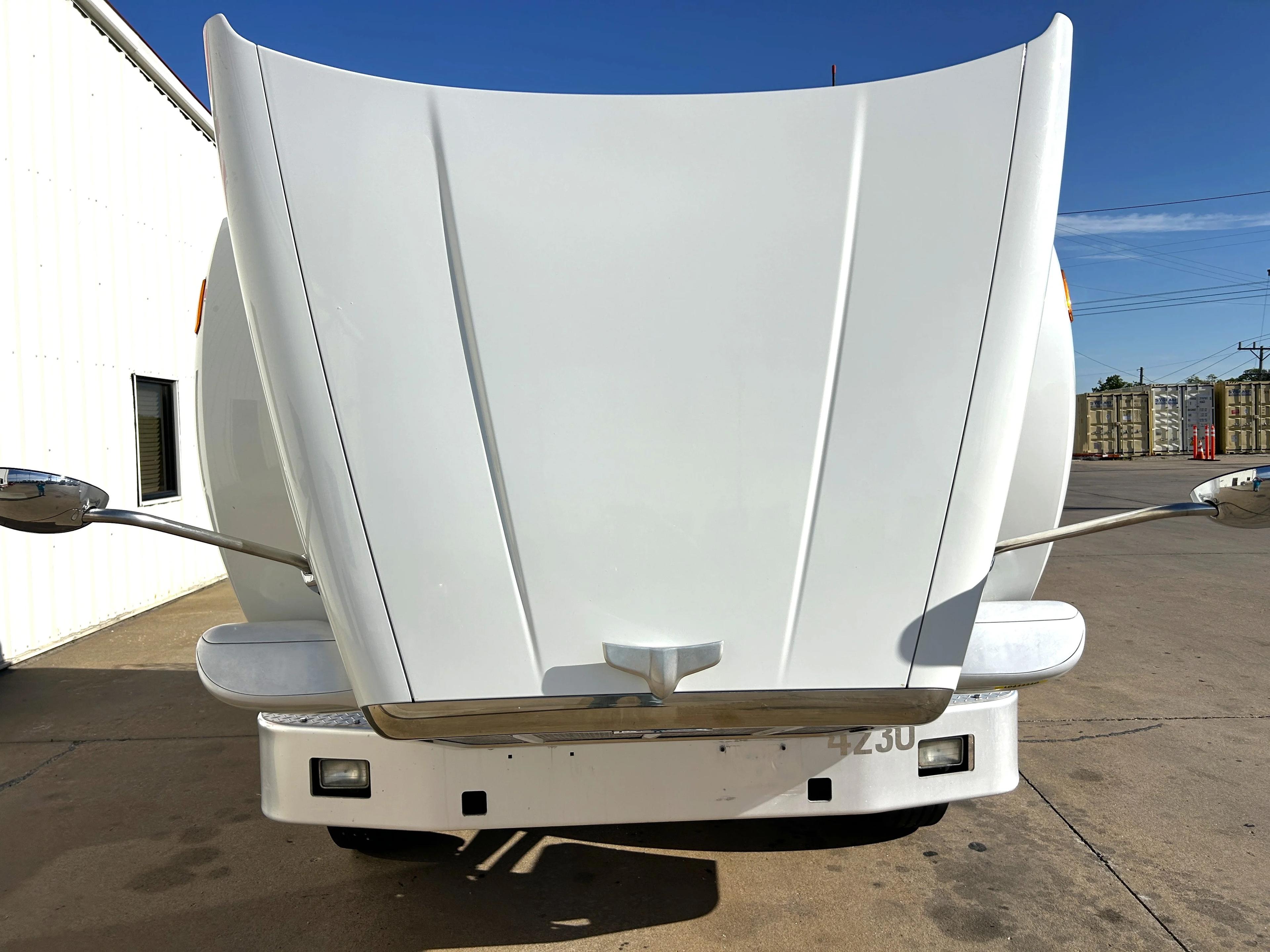 2020 Peterbilt 567 in Joplin, MO — photo 15