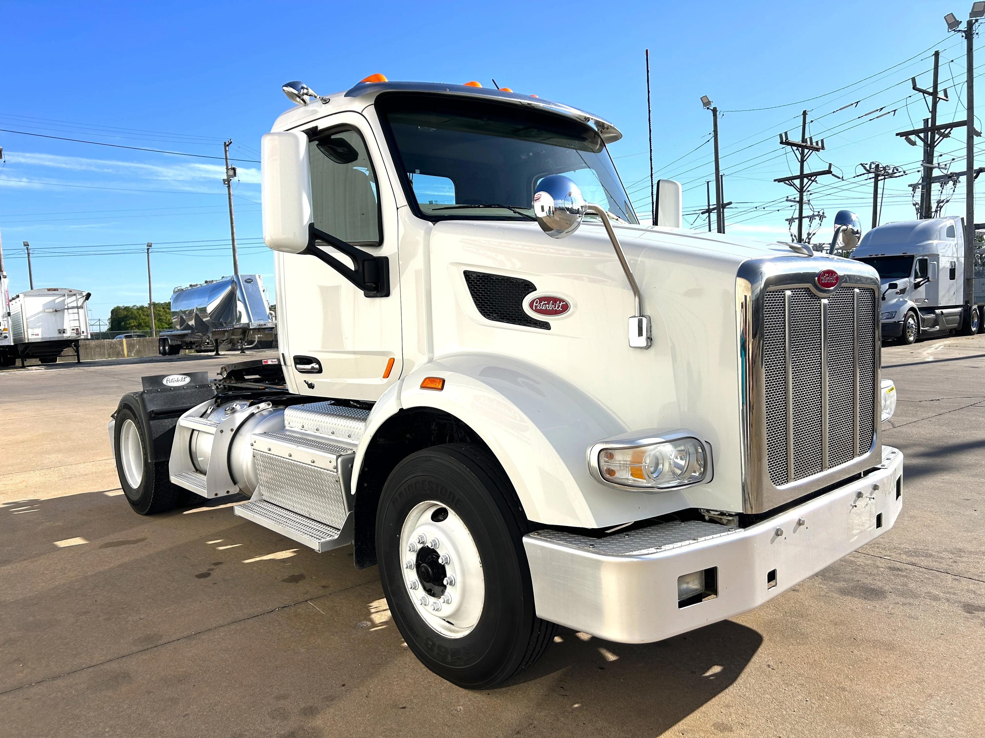 2020 Peterbilt 567 in Joplin, MO — photo 3