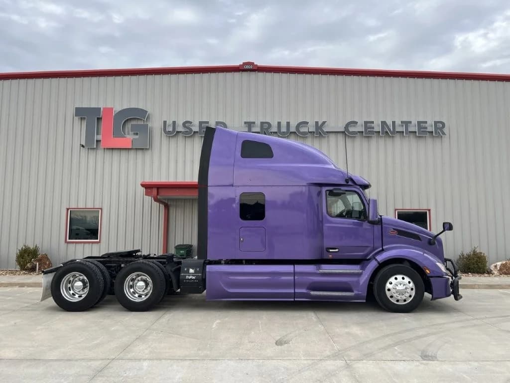 2022 Peterbilt 579 in Springfield, MO — photo 4