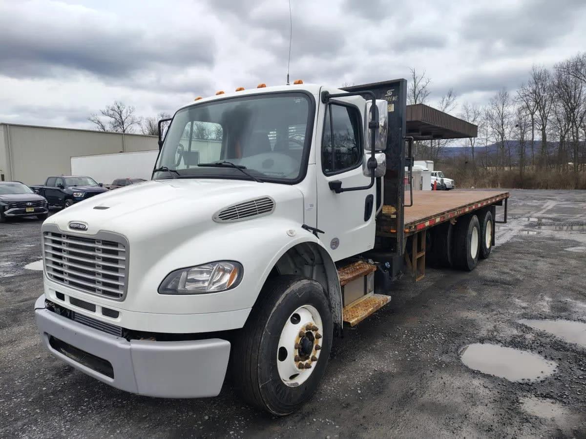 2020 Freightliner M2 106