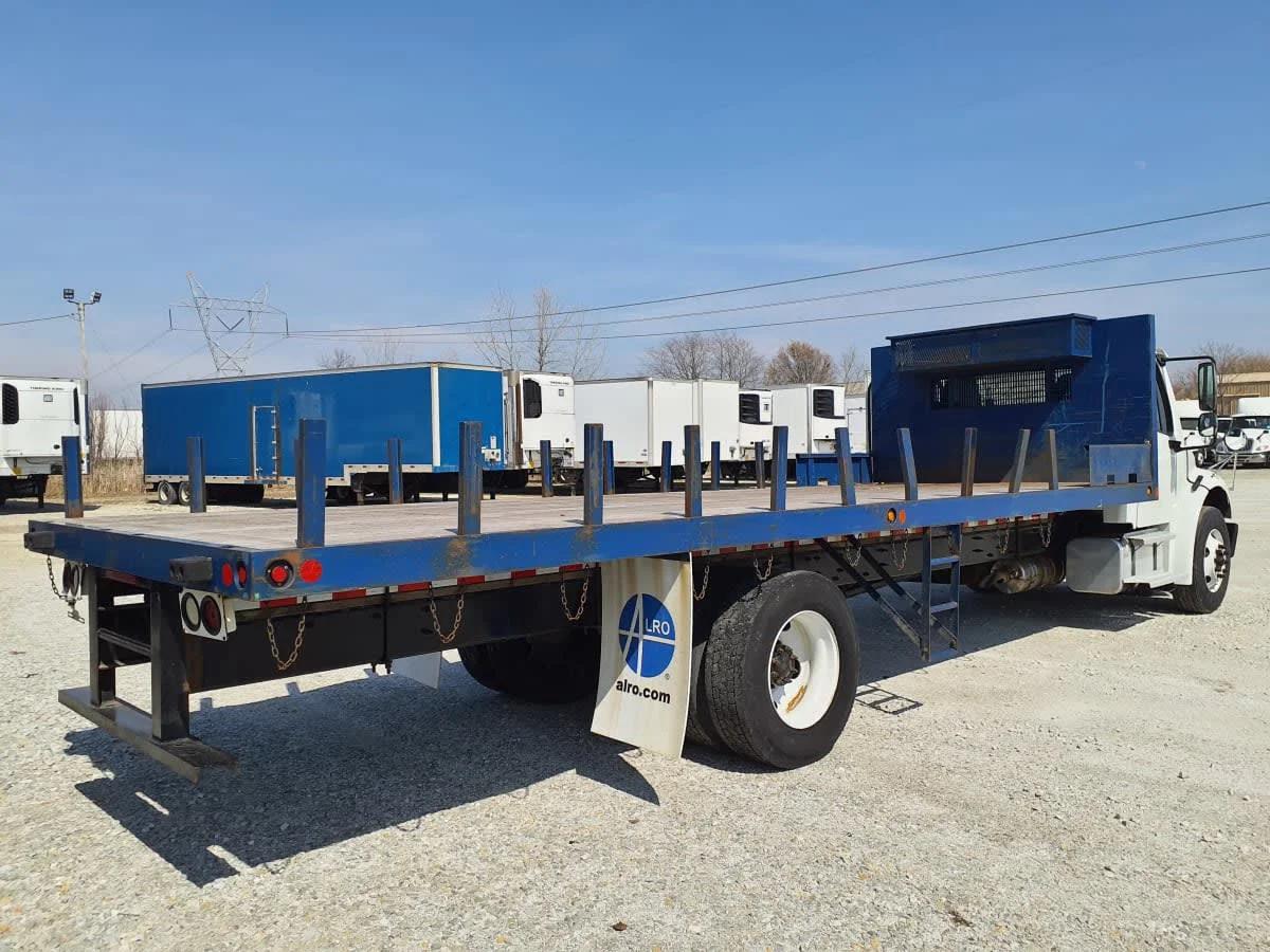 2018 Freightliner M2 106 in Indianapolis, IN — photo 6