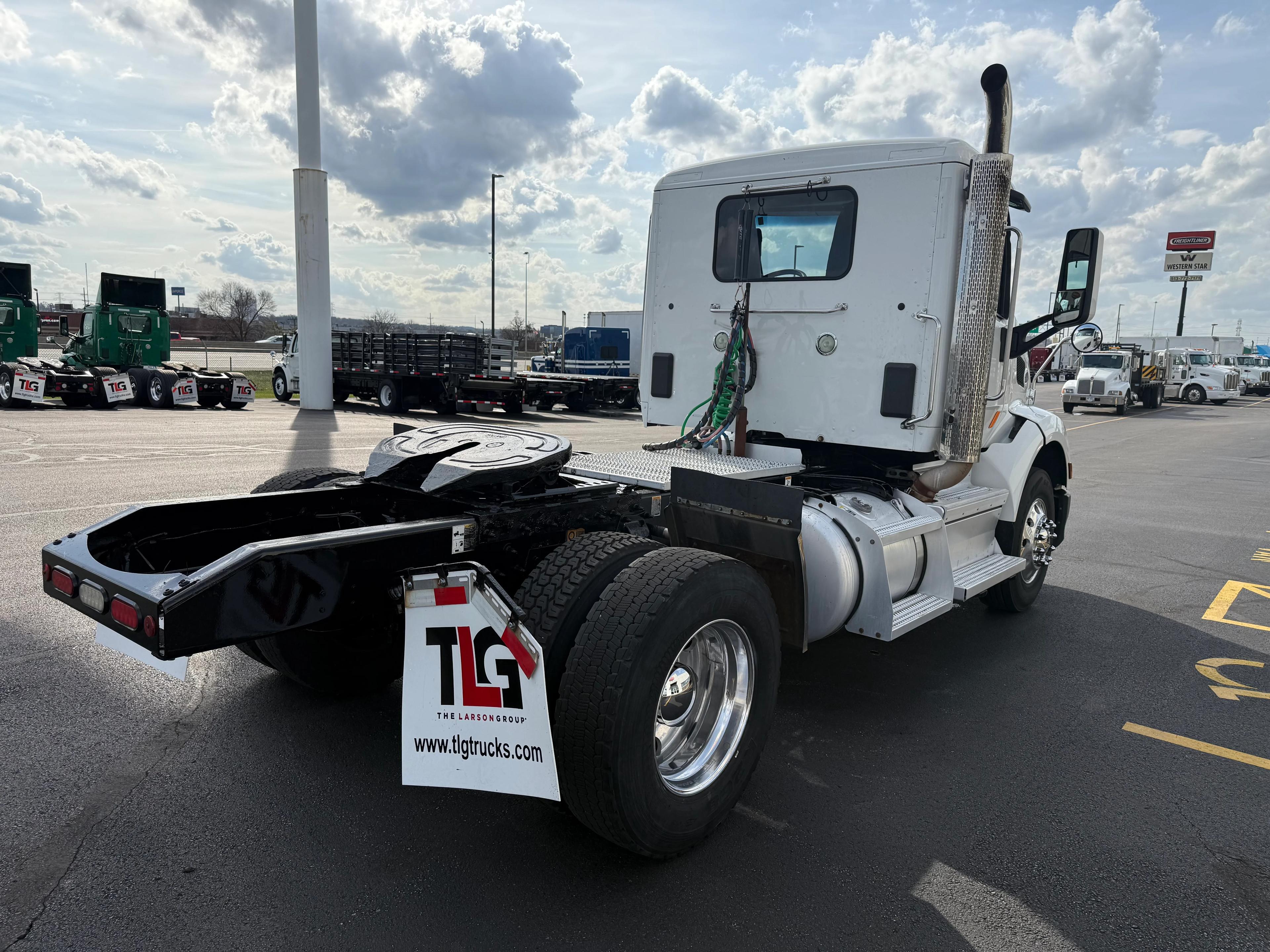 2019 Peterbilt 579 in Dayton, OH — photo 5