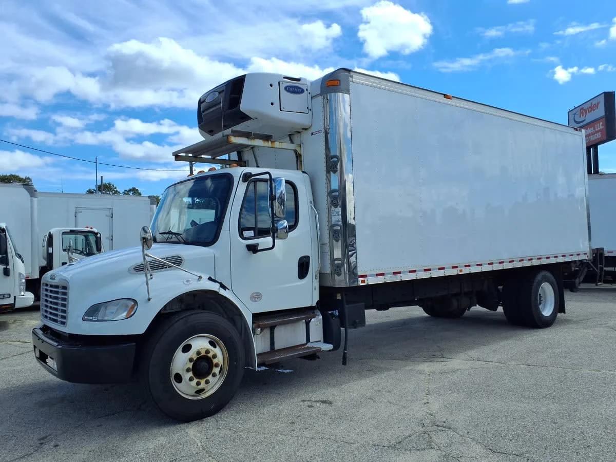 2018 Freightliner M2 106