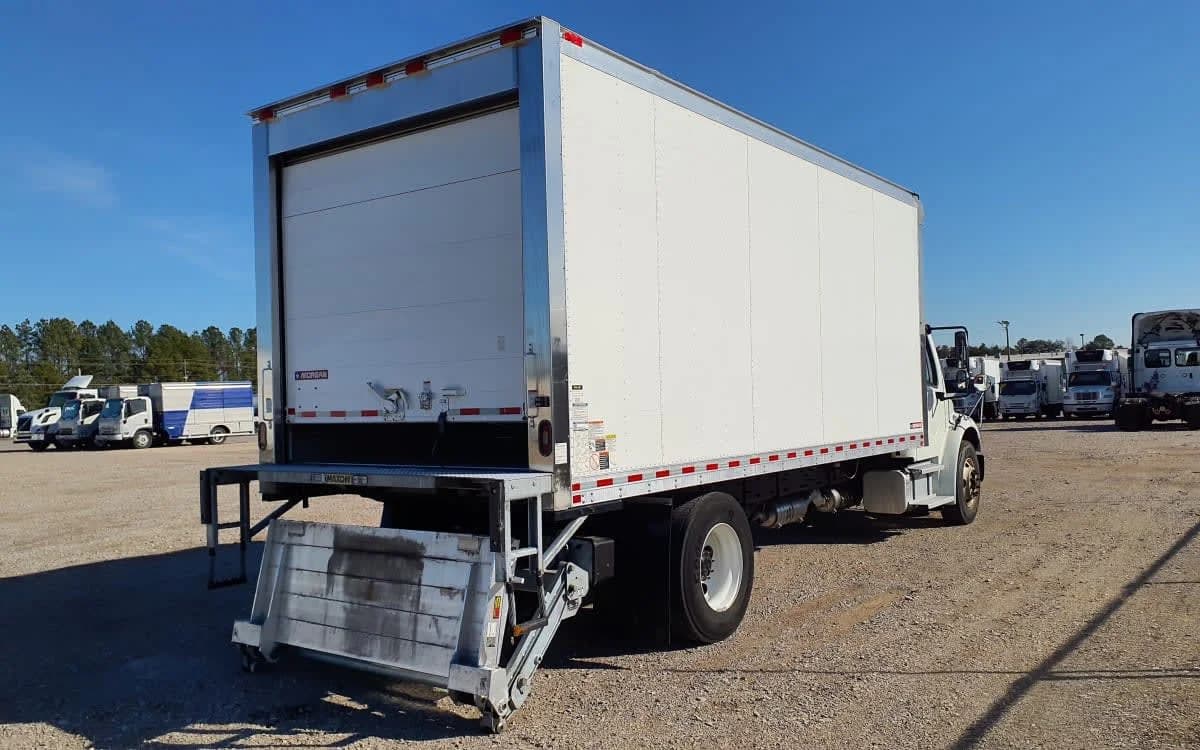 2020 Freightliner M2 106 in Birmingham, AL — photo 4