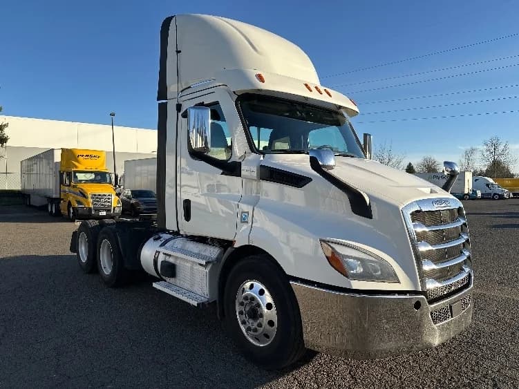 2021 Freightliner Cascadia