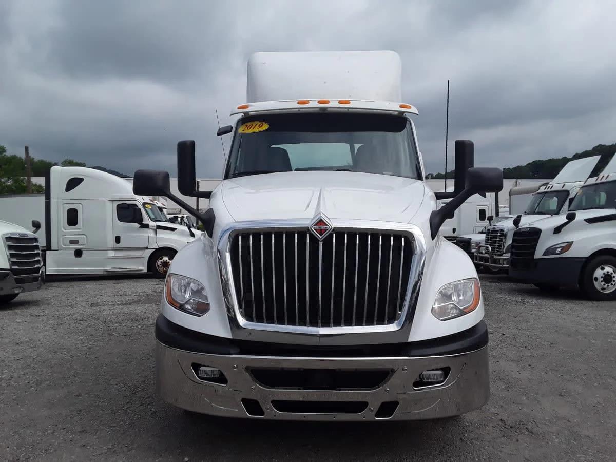2019 International LT in Pittsburgh, PA — photo 2