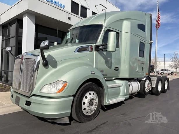 2021 Kenworth T680