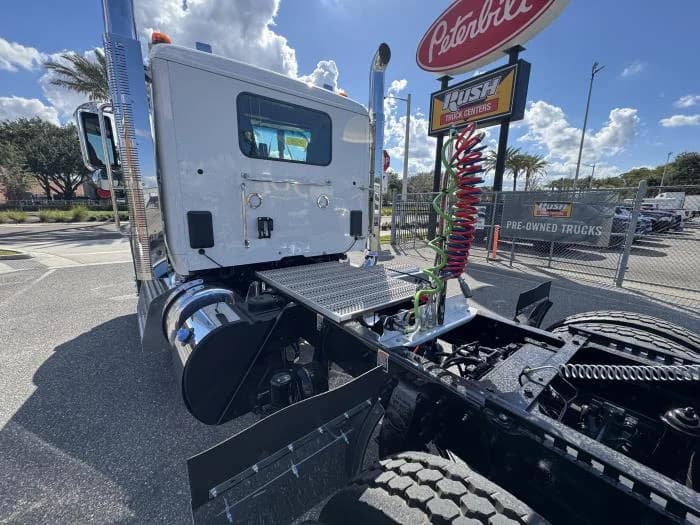 2026 Peterbilt 589 in Orlando, FL — photo 7
