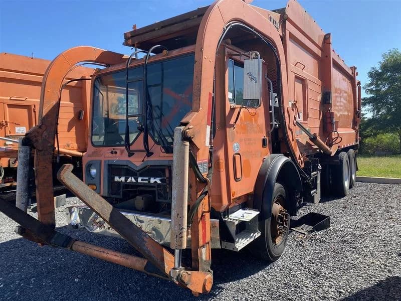 2015 Mack