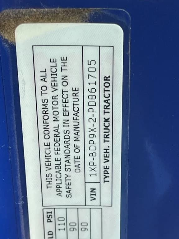 2023 Peterbilt 579 in Springfield, MO — photo 16