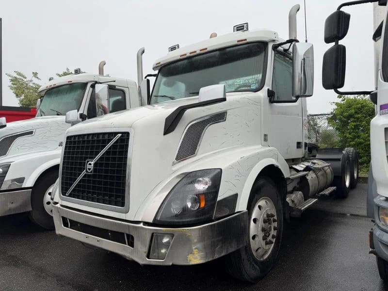 2018 Volvo VNL 300