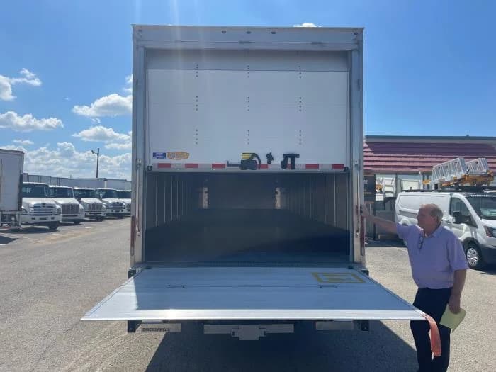 2025 Peterbilt 536 in Dallas, TX — photo 11