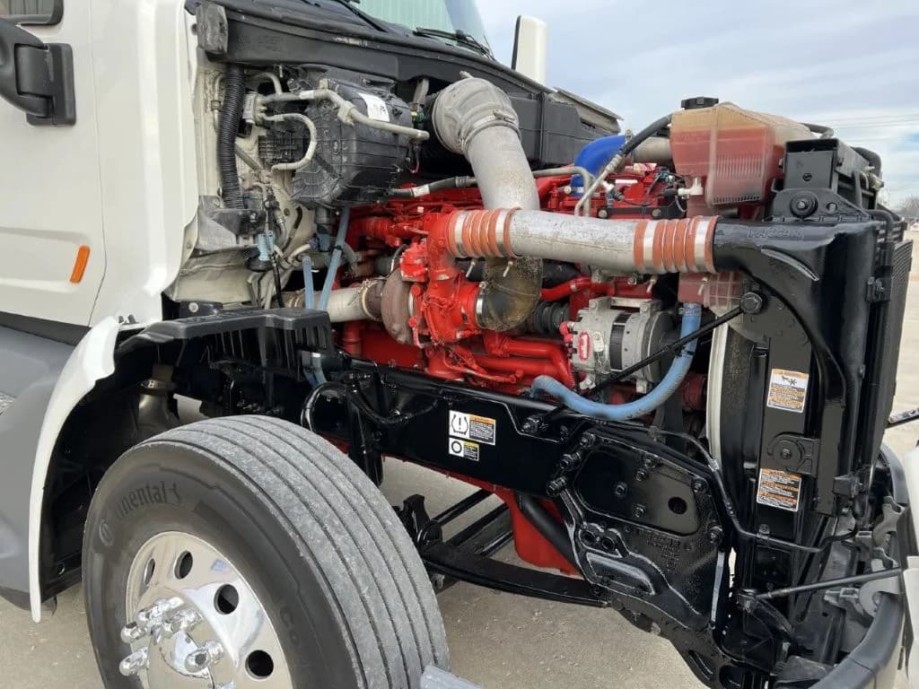 2021 Peterbilt 579 in Lowell, AR — photo 9