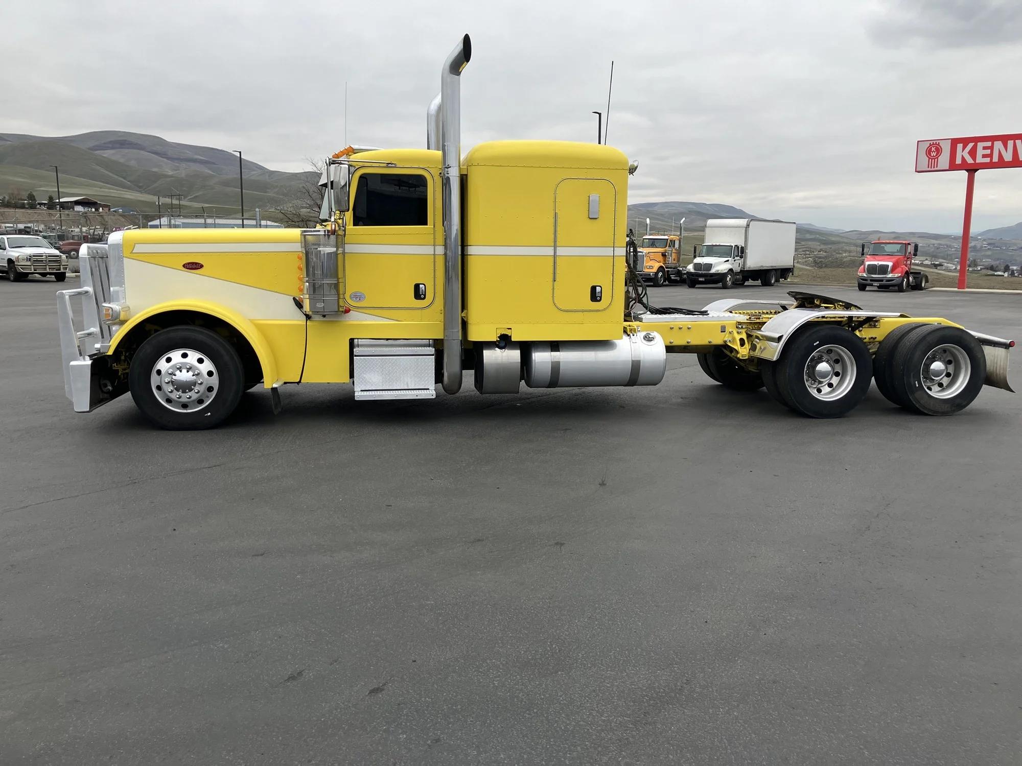 2022 Peterbilt 389 in Lewiston, ID, ID — photo 4