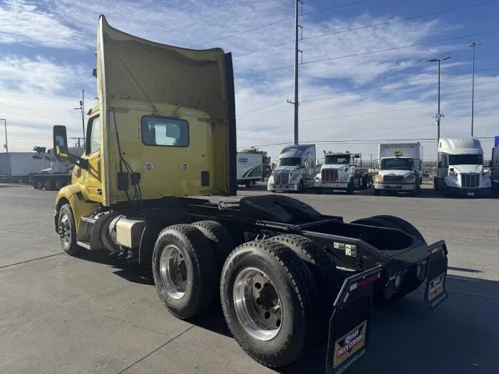 2021 Peterbilt 579 in Amarillo, TX — photo 10