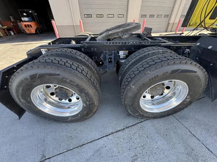 2021 Peterbilt 579 in Amarillo, TX — photo 8