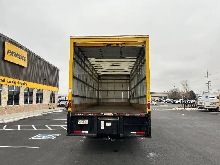2021 International MV in Boise, ID — photo 8