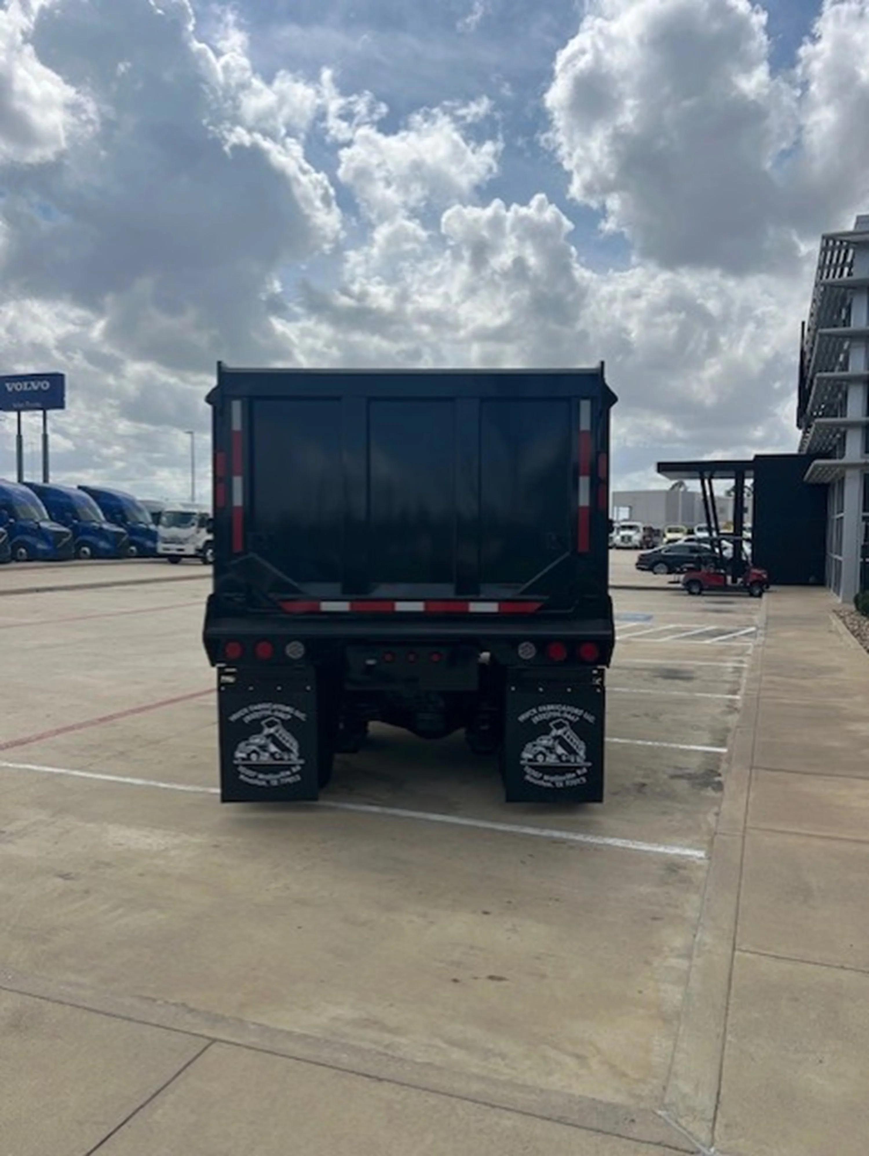 2026 Mack in HOUSTON, TX — photo 9