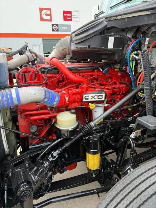 2022 Peterbilt 579 in Springfield, MO, MO — photo 6