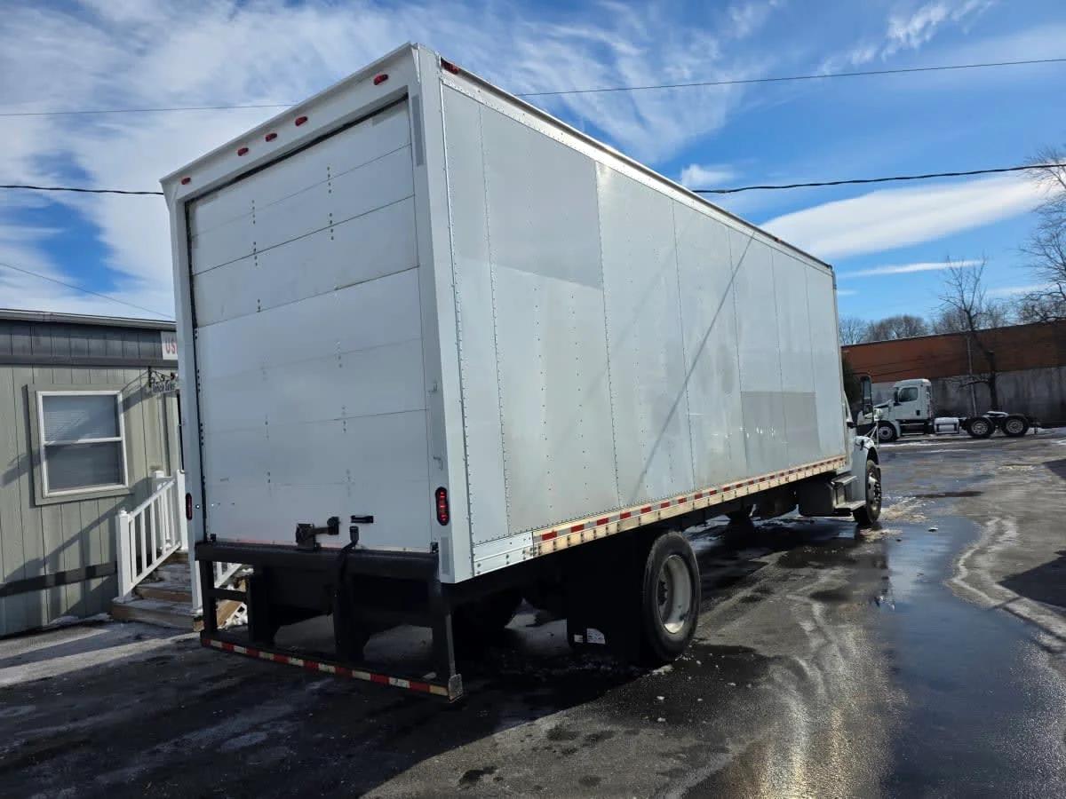 2020 Freightliner M2 106 in Bensalem, PA — photo 4