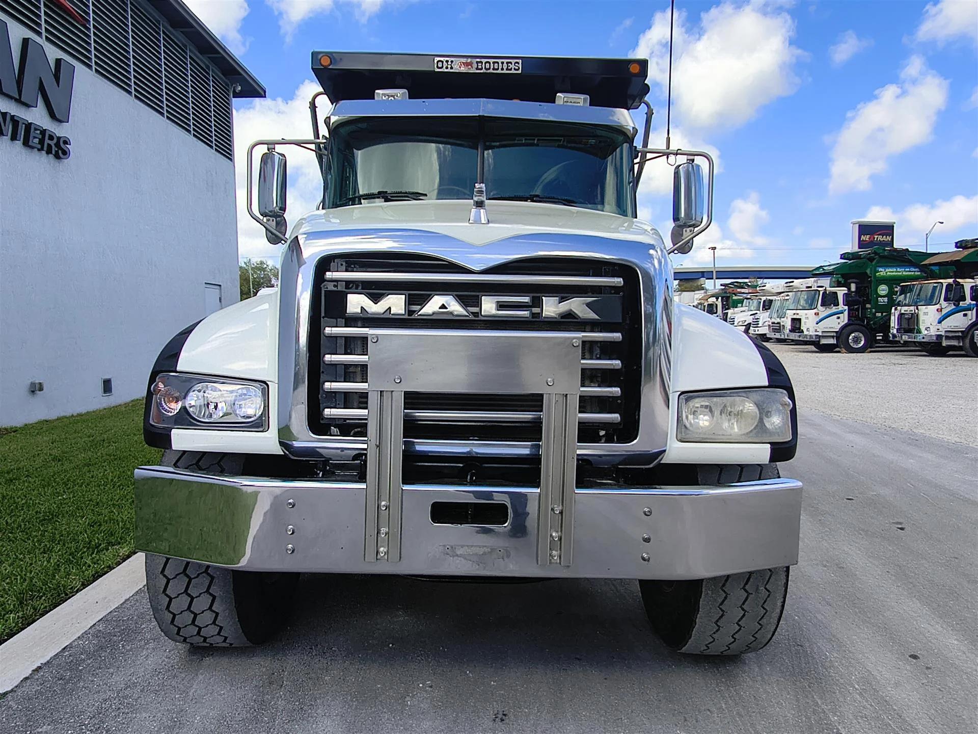 2020 Mack Granite in Lake City, FL — photo 4