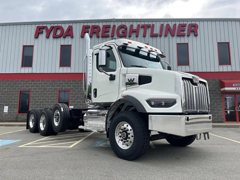 2026 Western Star 47X in Pittsburgh, PA — photo 22