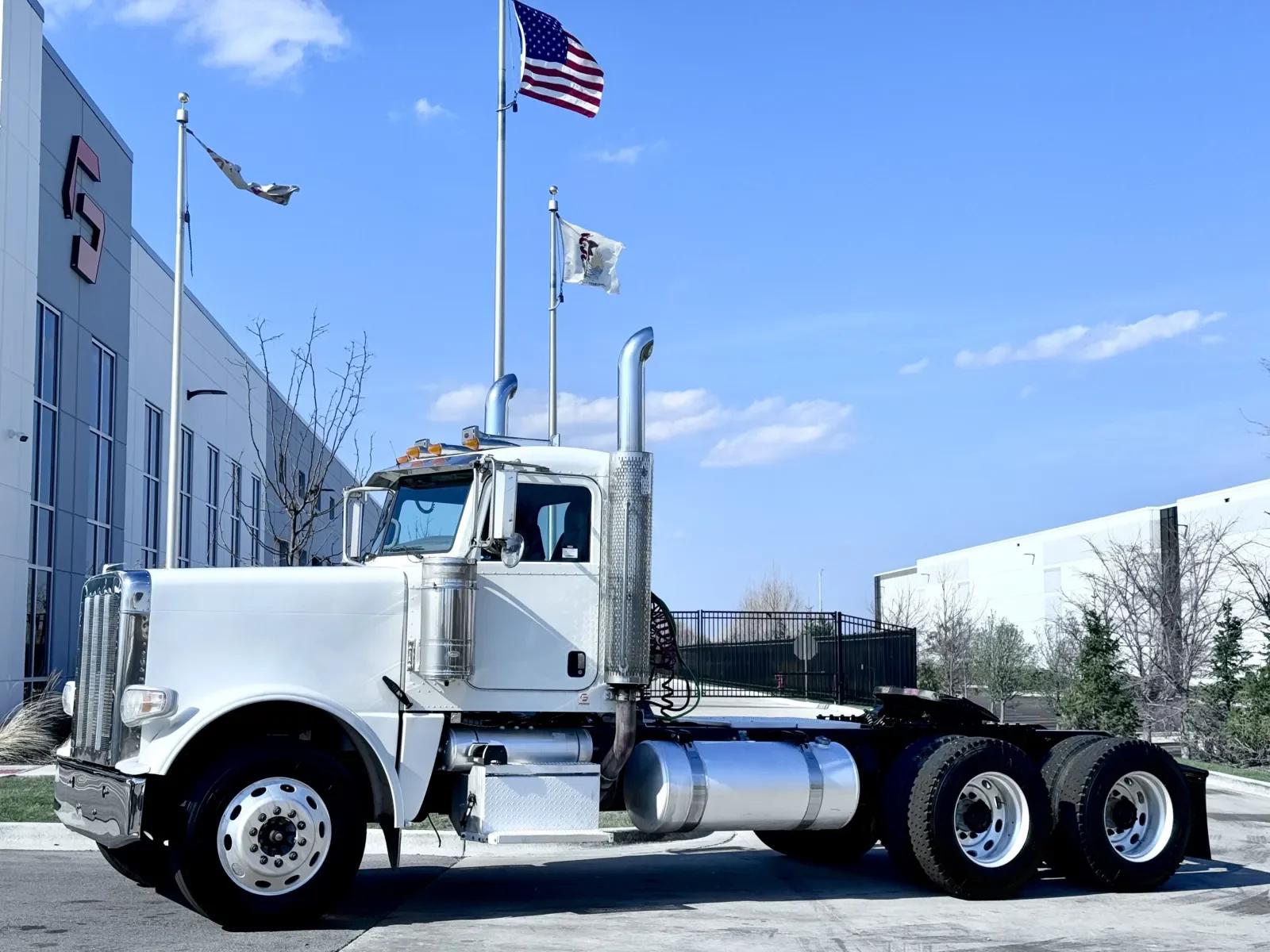 2009 Peterbilt 388