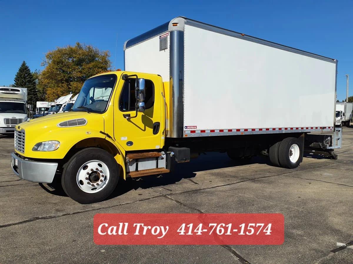 2016 Freightliner M2 106
