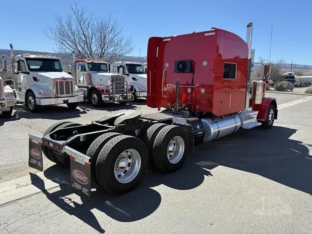 2023 Peterbilt 389 in Grand Junction, CO — photo 5