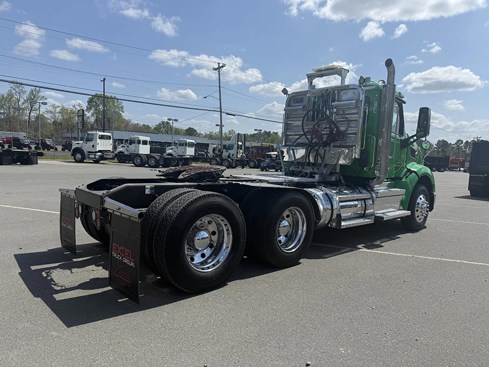 2019 Peterbilt 579 — photo 4