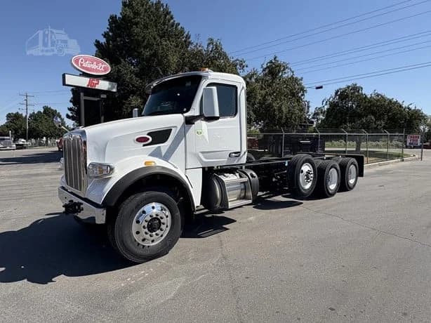 2025 Peterbilt 567
