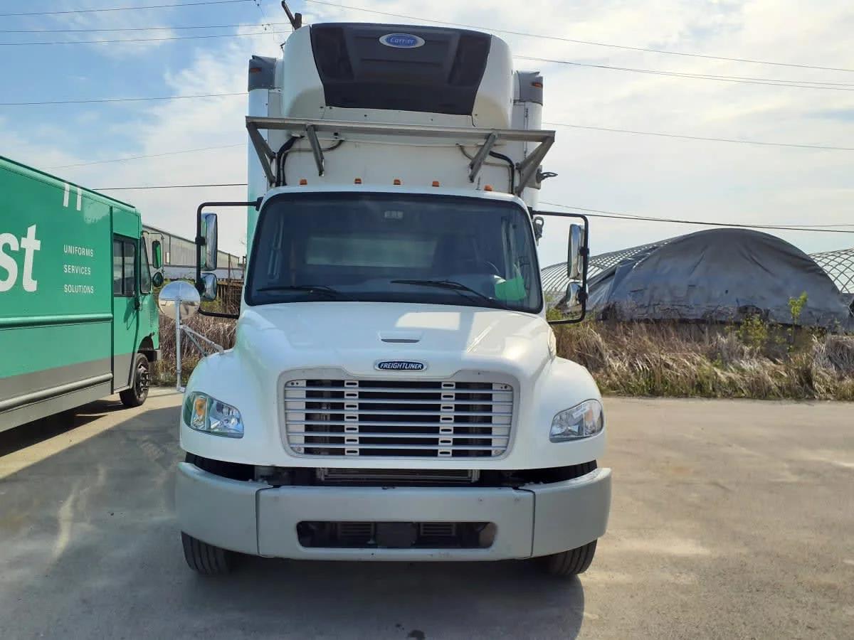 2019 Freightliner M2 106 in Indianapolis, IN — photo 2
