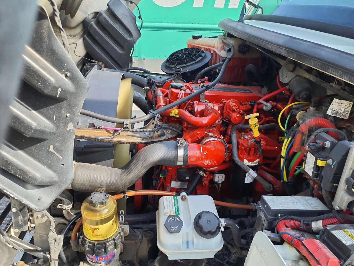 2019 Freightliner M2 106 in Indianapolis, IN — photo 10