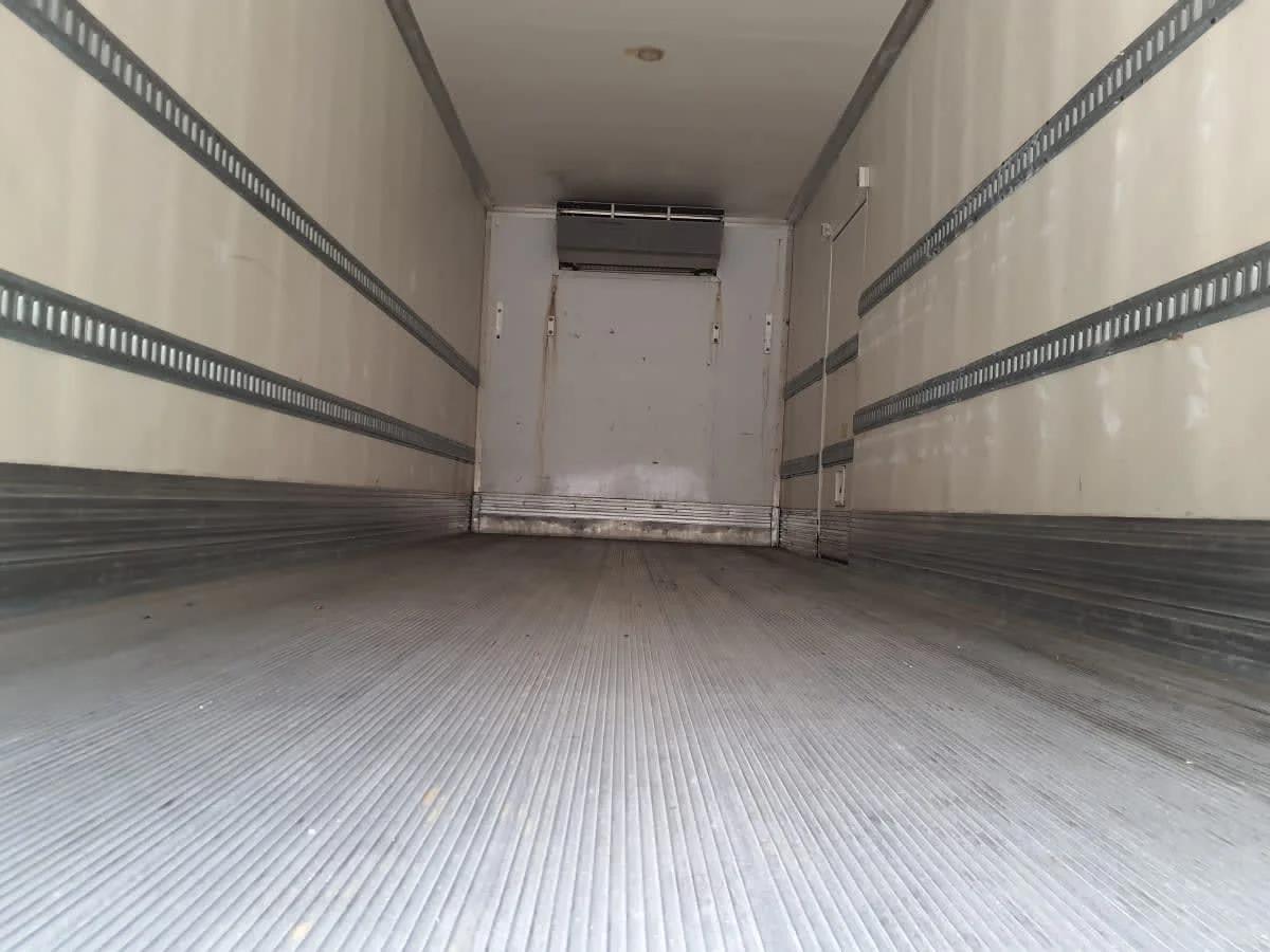 2019 Freightliner M2 106 in Indianapolis, IN — photo 9