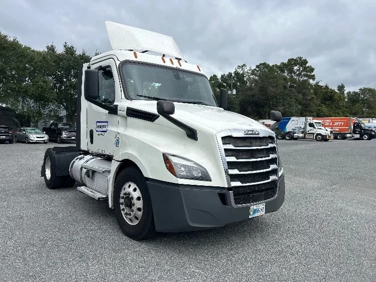 2020 Freightliner Cascadia