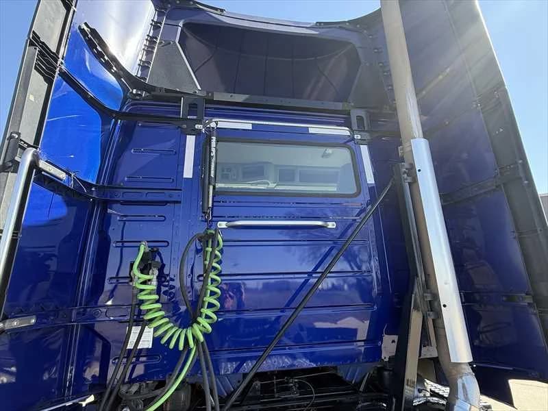 2024 Volvo VNR 640 in Memphis, TN — photo 6