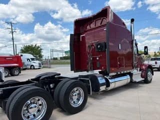 2022 Peterbilt 567 in Greensboro, NC — photo 3