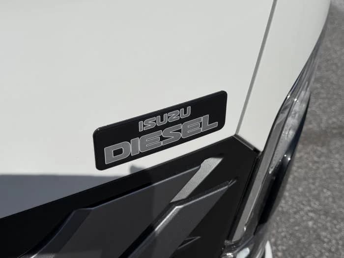 2026 Isuzu NRR in Orlando, FL — photo 4